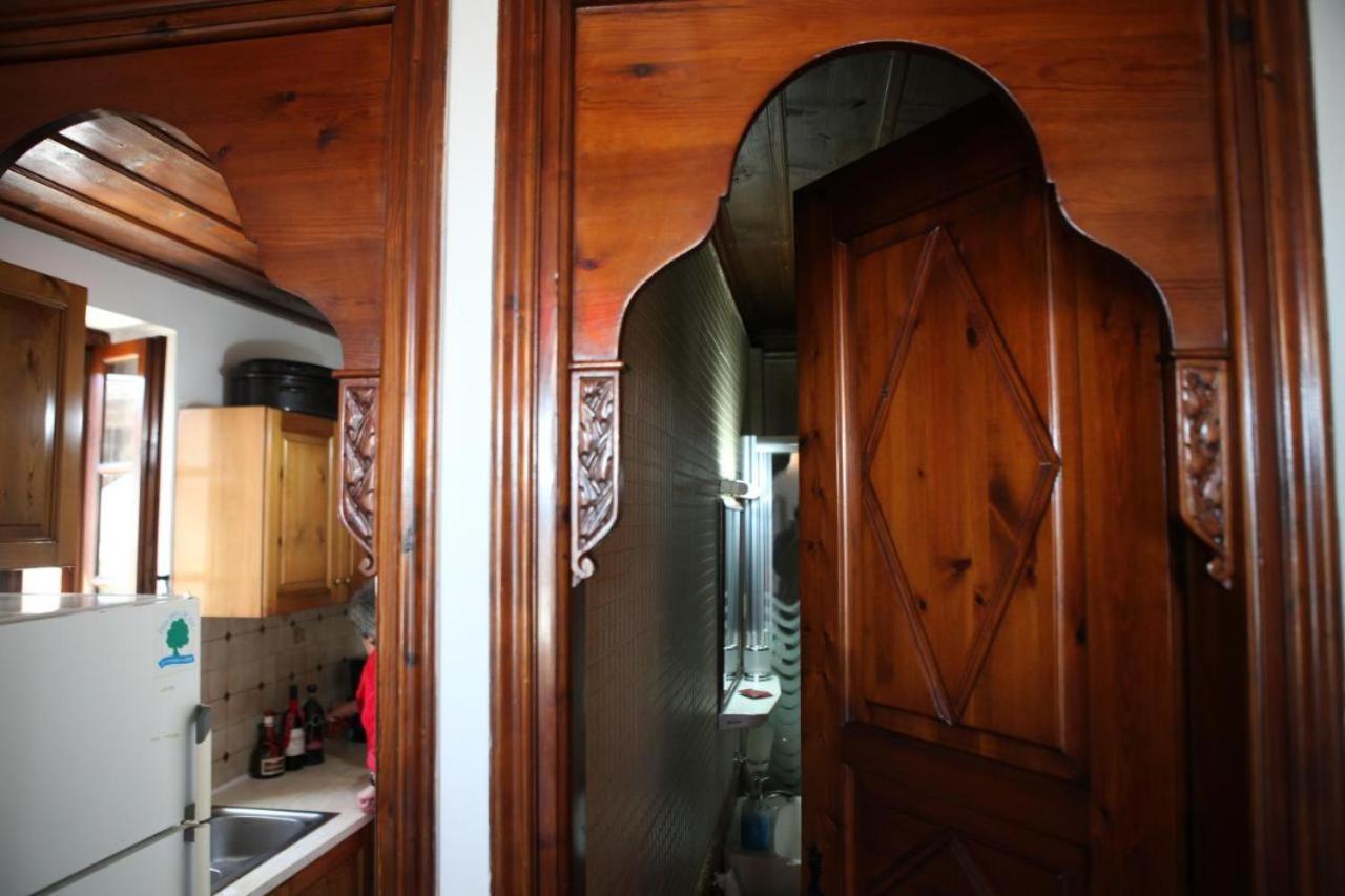 Отель Archontiko Repana - Makrinitsa Stone Retreat Номер фото
